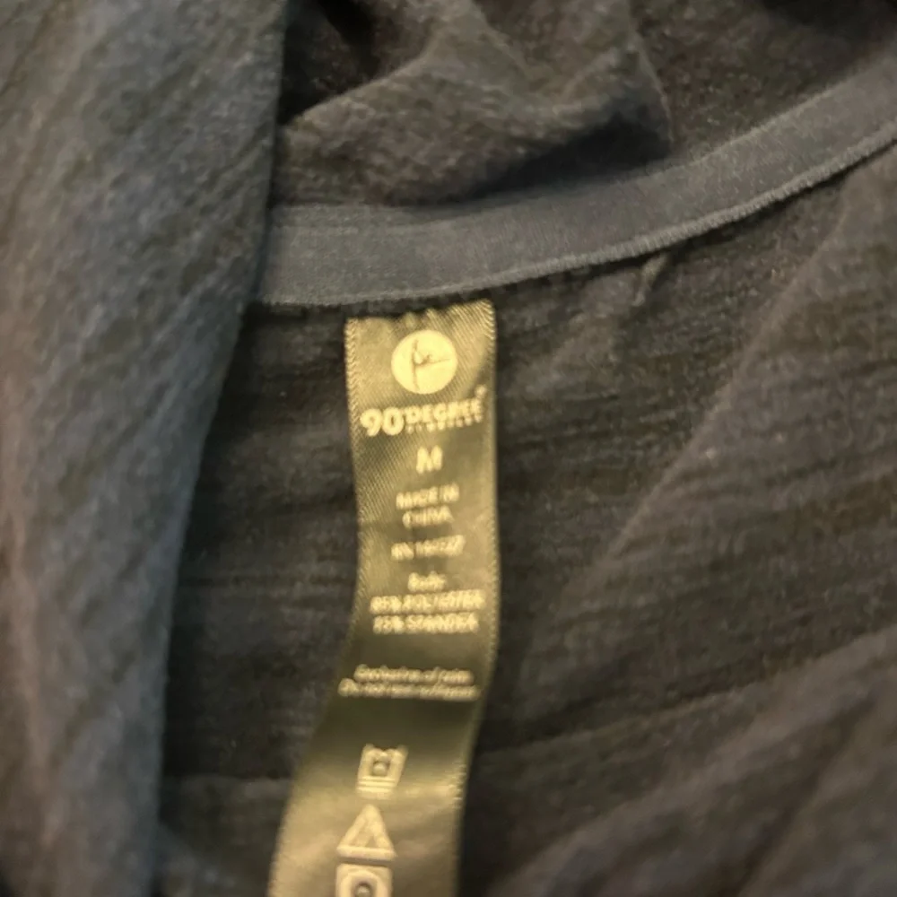 90 degrees sweatshirt size M - Picture 4 of 4